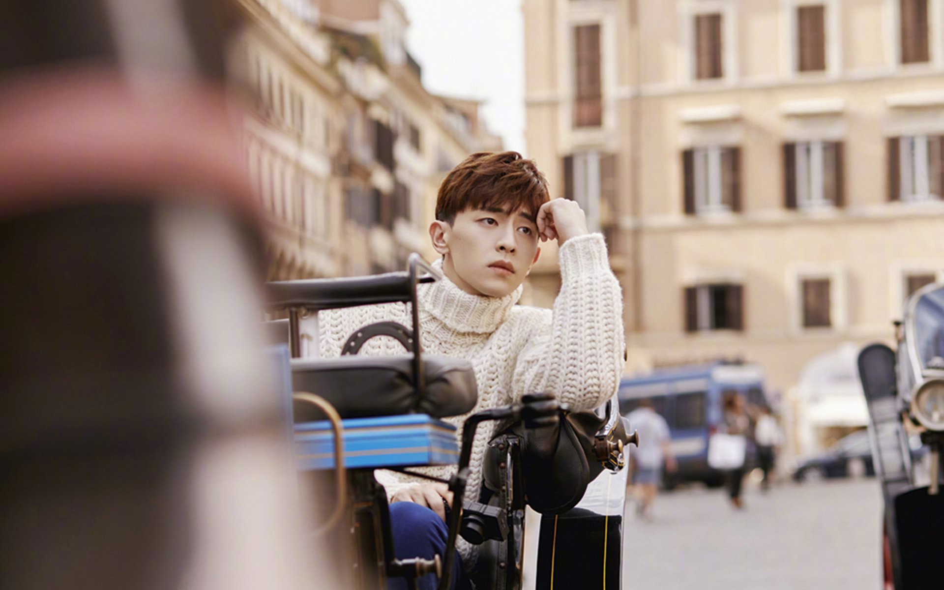 开云中国大陆-“中超联赛战火再燃，豪门争锋燃爆绿茵场”，中超传统豪门